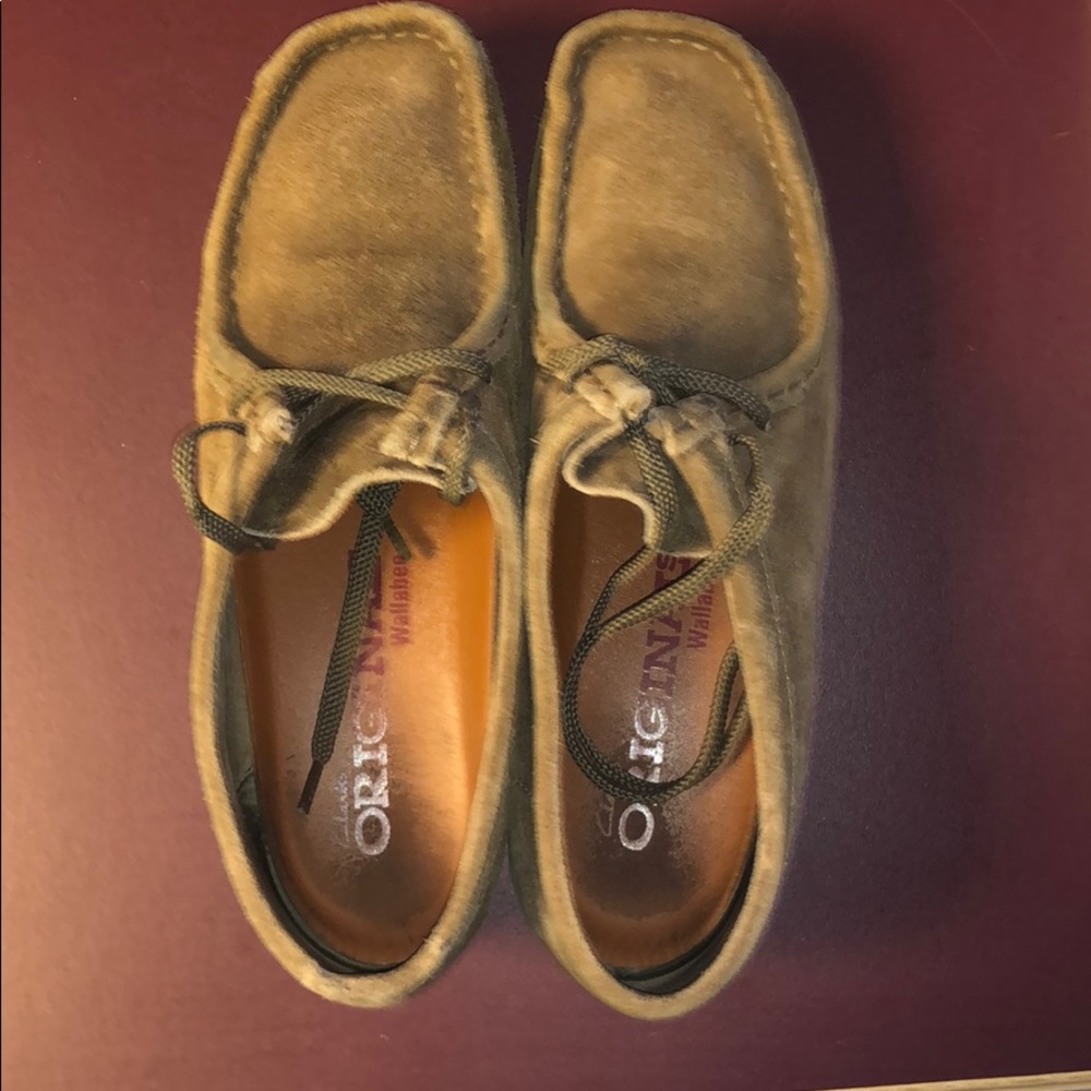 Clark’s wallabee.